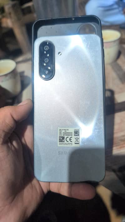 Samsung A17 8+256  10/10