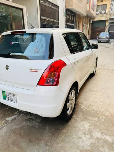 Suzuki Swift 2013