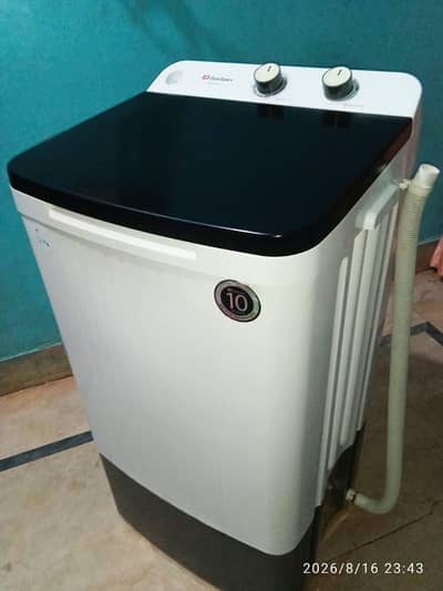 Dawlance washing machine almost new model number DW-9100