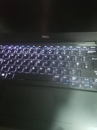 Dell 5290 Core i5 8th Generation 8 Gb DDR4 Ram 256GB SSD 12.5  Screen