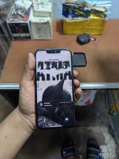 Apple iPhone 14