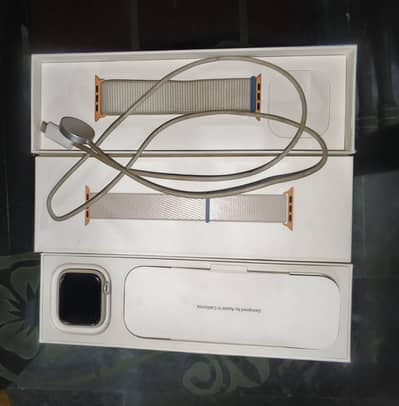 Apple Series 9 Watch Star Light Colour