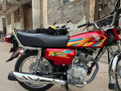 Honda CG 125 2026 Model | Red | 4300 KM | Open Letter | Rs. 240,000