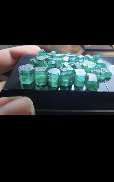 Swat rough Zamarod top quality