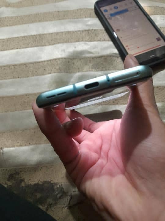one plus 8t 3