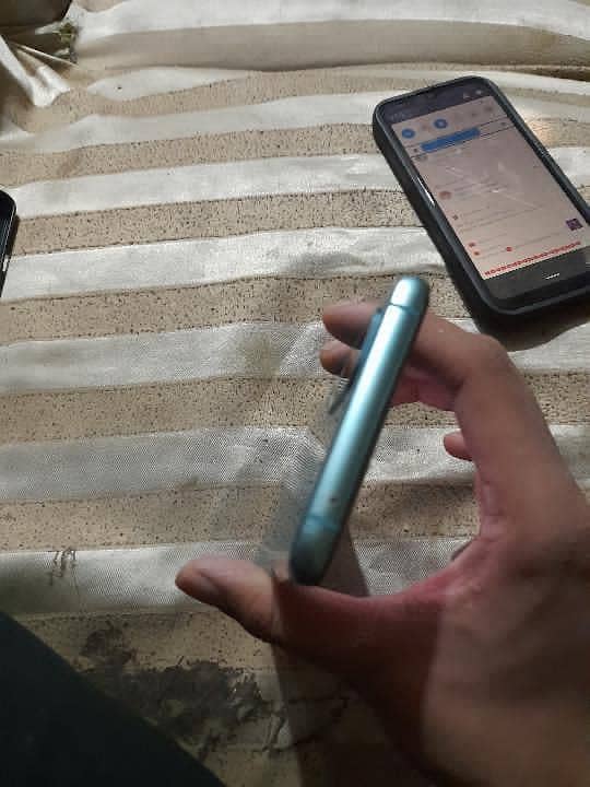 one plus 8t 4