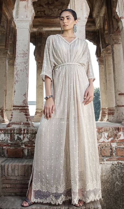 Threads & Motifs Pret Formal Net Kurties | small size| 3pc