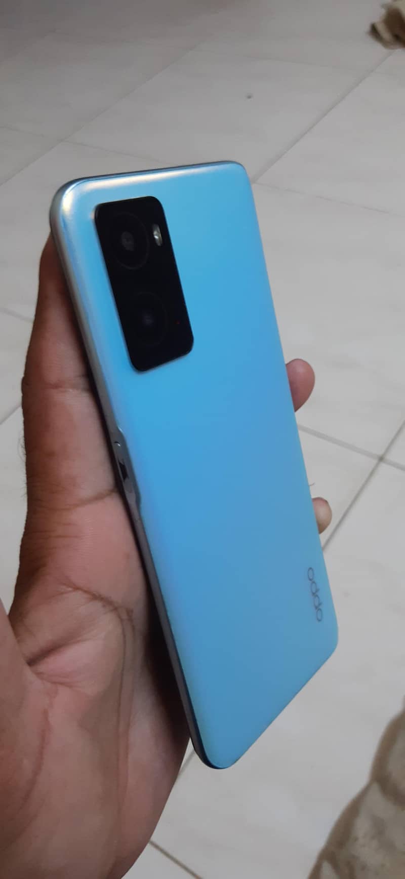 OPPO A76 7