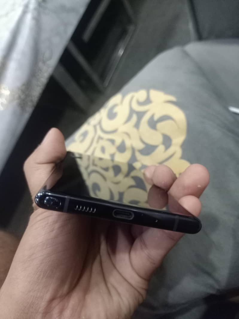 Samsung Mobile Note 10 Plus 4