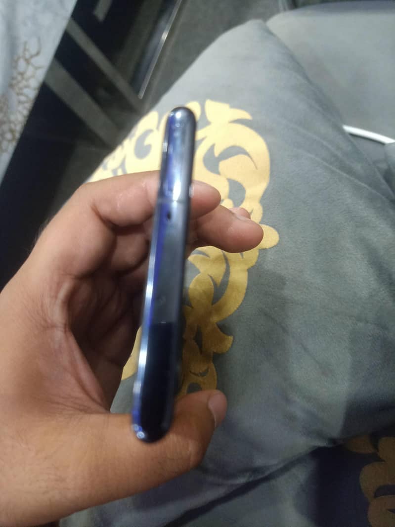 Samsung Mobile Note 10 Plus 5