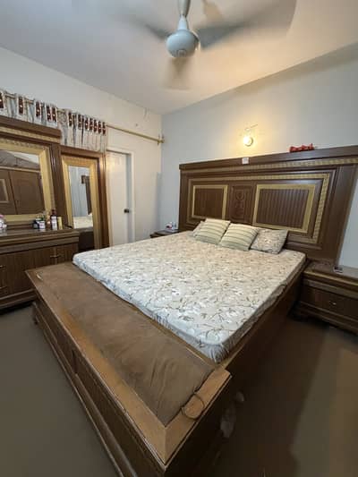 Complete bedroom set for sale