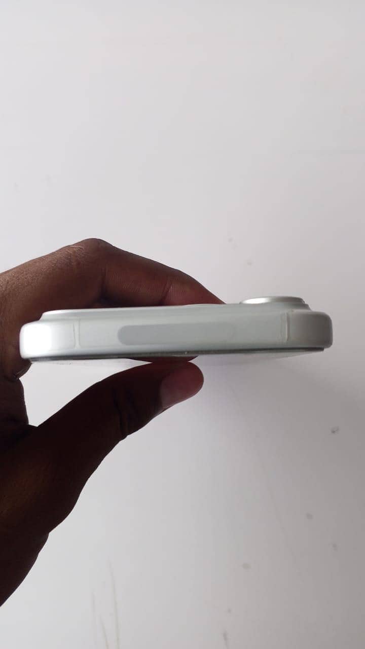 Apple iPhone 17 Pro Max 1