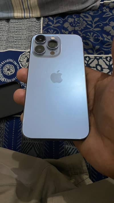 Apple iPhone 13 Pro