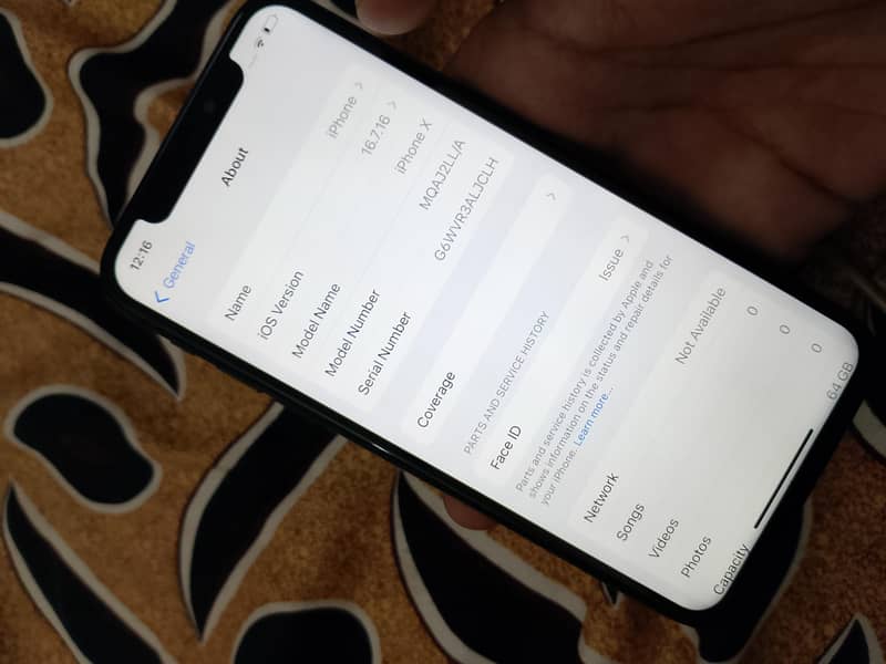 Apple iPhone X 3
