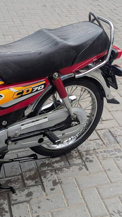 HONDA CD70 2025 MODEL NEW CONDITION FIRST HAND