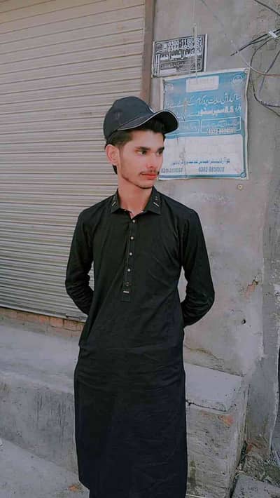 Adnan Mughal 