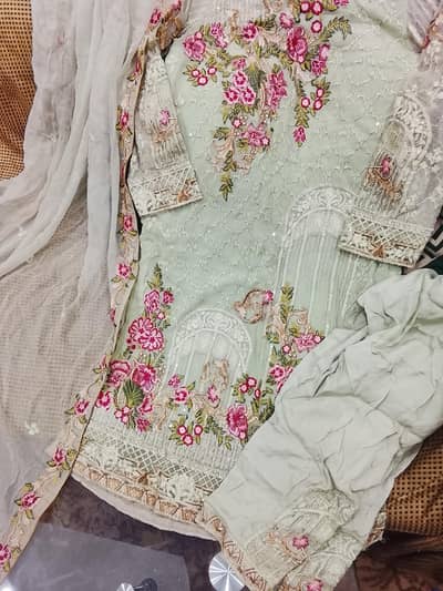 selling my wedding wear dresses