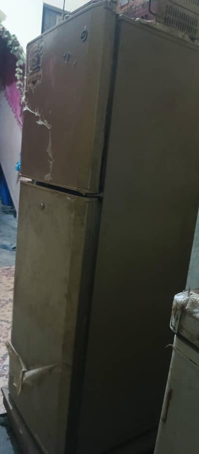 Pel refrigerator / Fridge