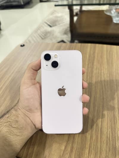 Apple iPhone 13