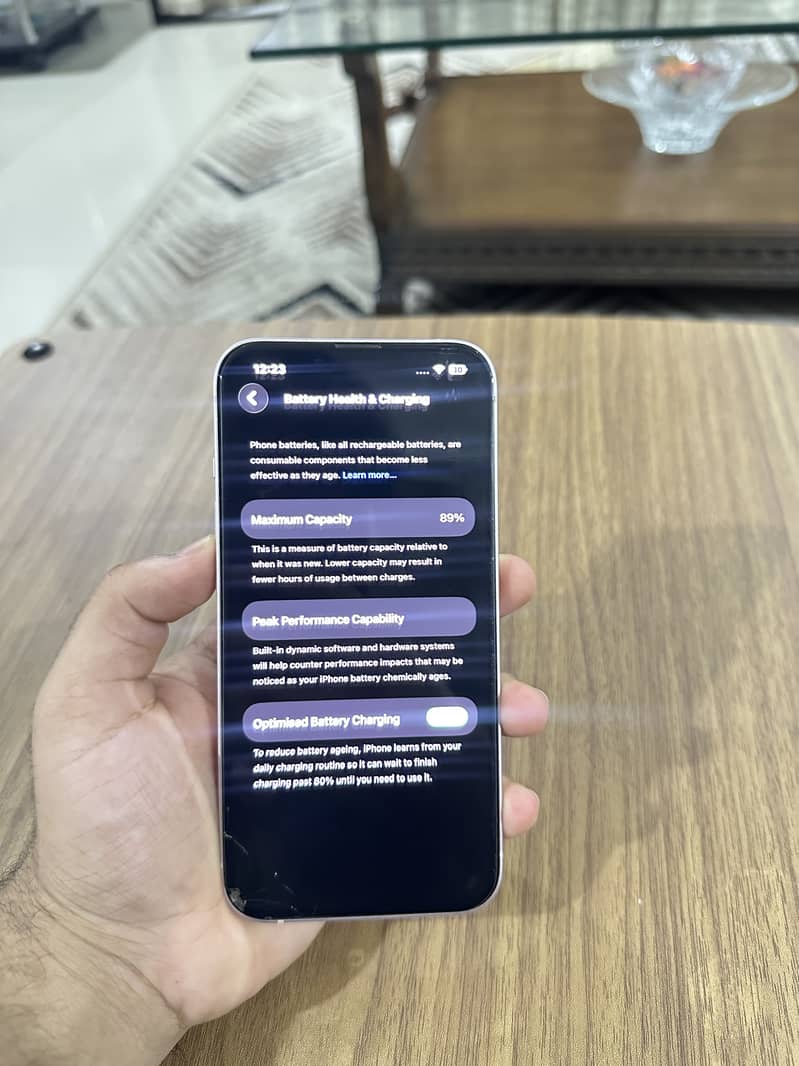 Apple iPhone 13 6