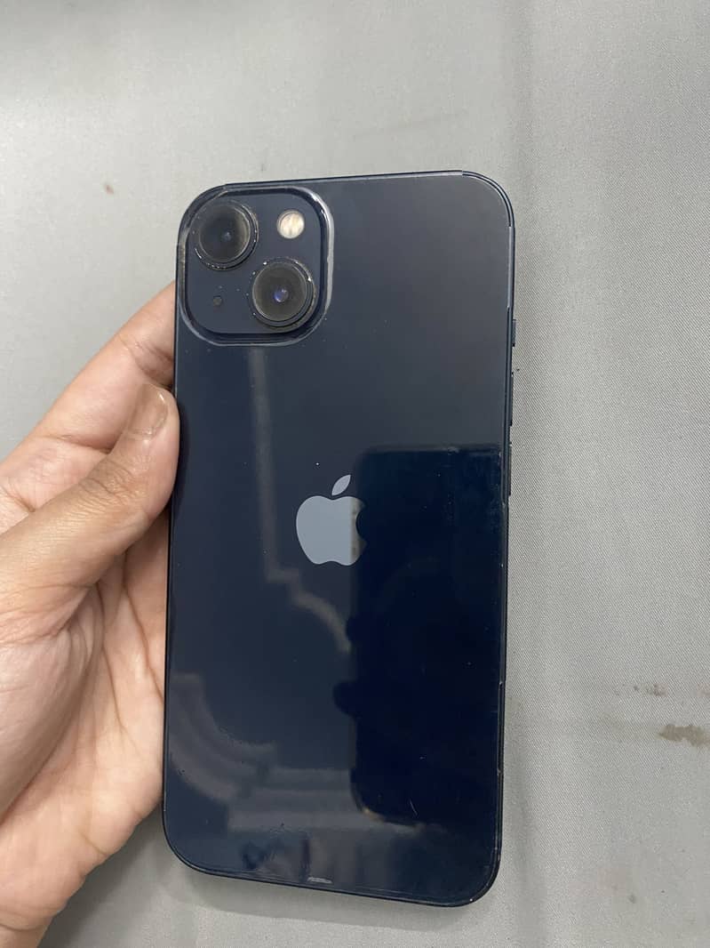 Apple iPhone 13 3