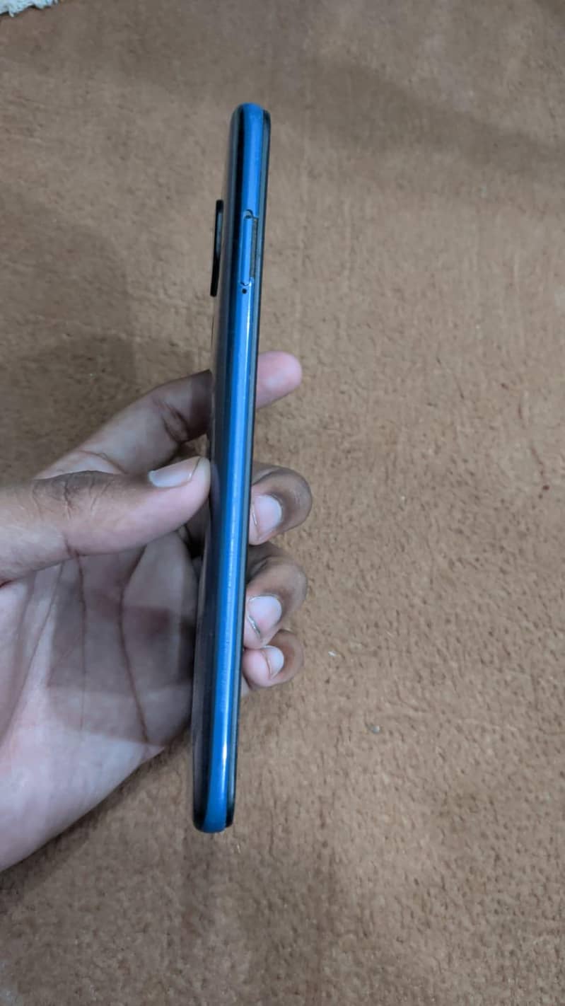 Xiaomi Redmi Note 9 3