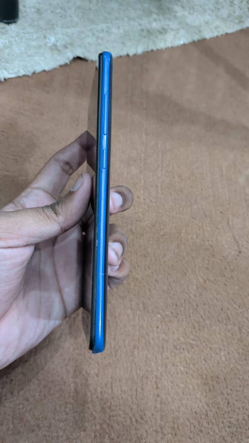 Xiaomi Redmi Note 9 4