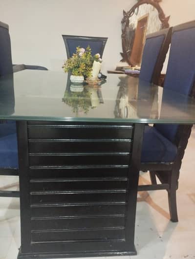 Premium Dining Table Set for Sale | Excellent Condition