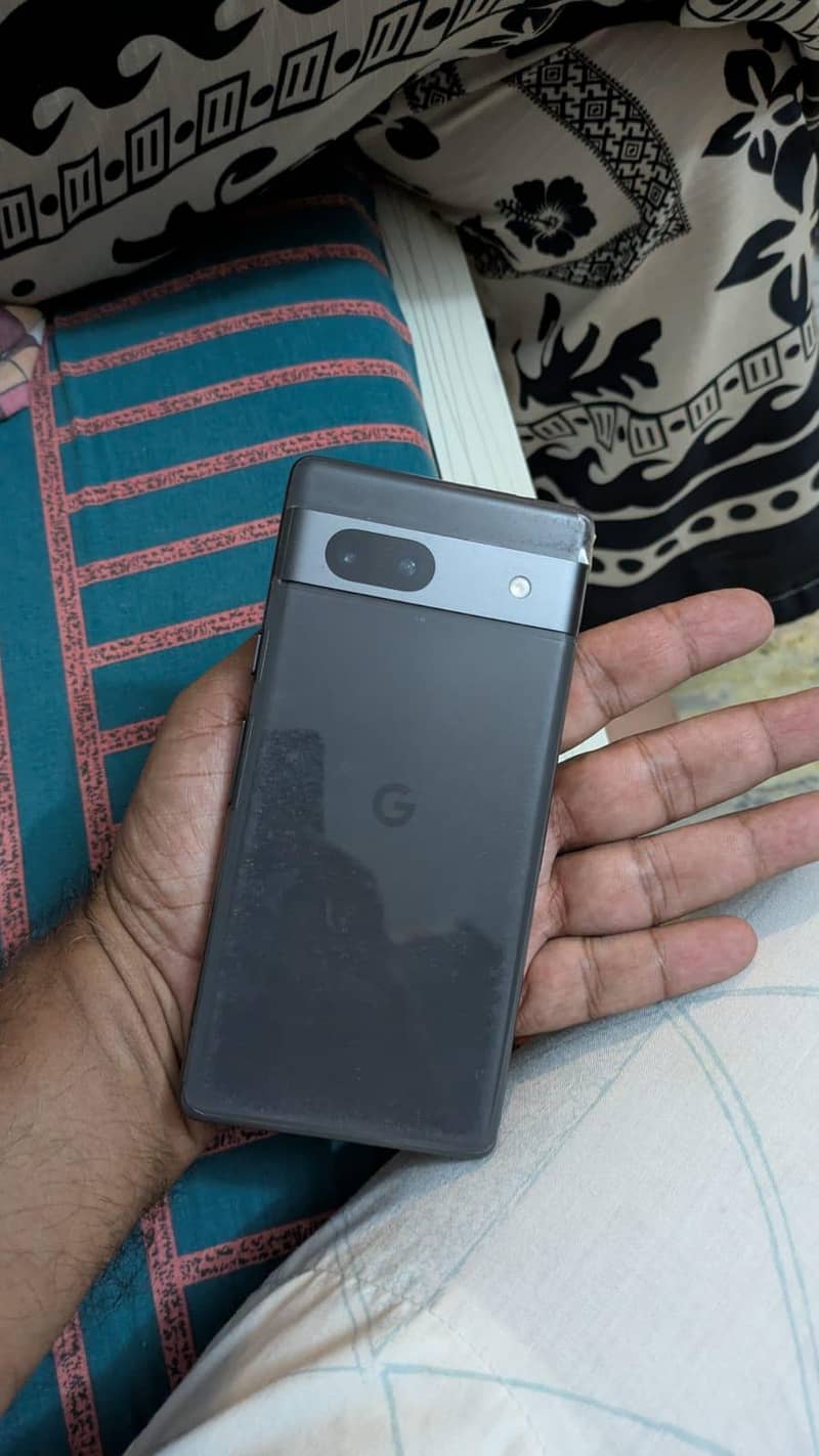 Google Pixel 7a 2