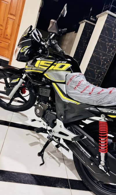 Honda cb150f 2026 model (punjab registered)