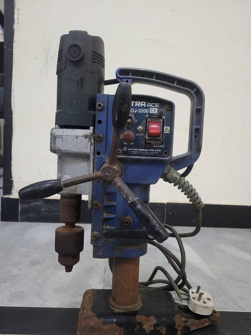 Magnetic drill machine 3