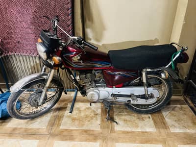 Honda CG 125 2018 model