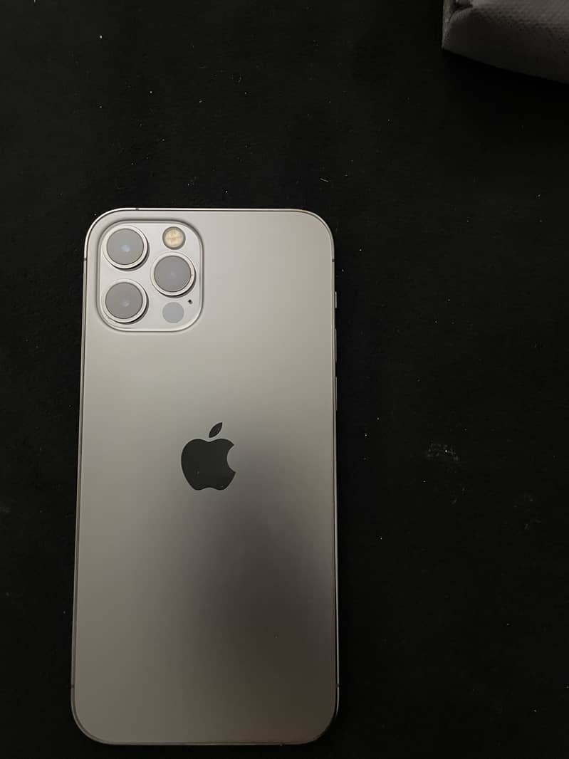 Apple iPhone 12 Pro 0