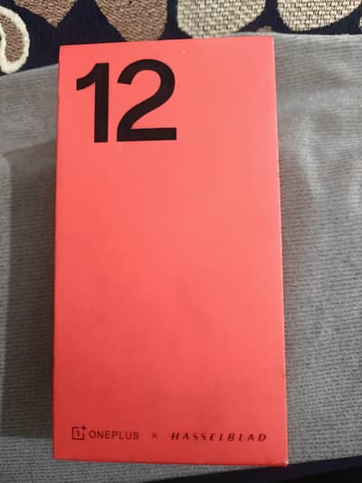 OnePlus 12 16/512GB Non-PTA | Original Box | Cover | 75K