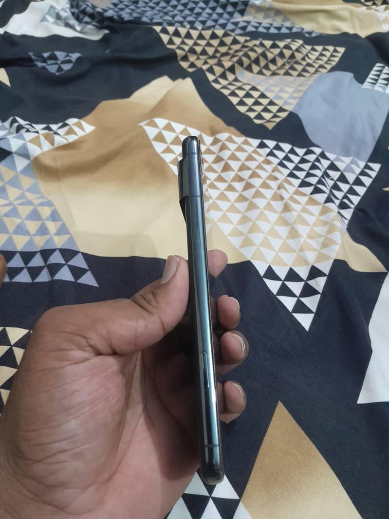 Google Pixel 8 Pro 3