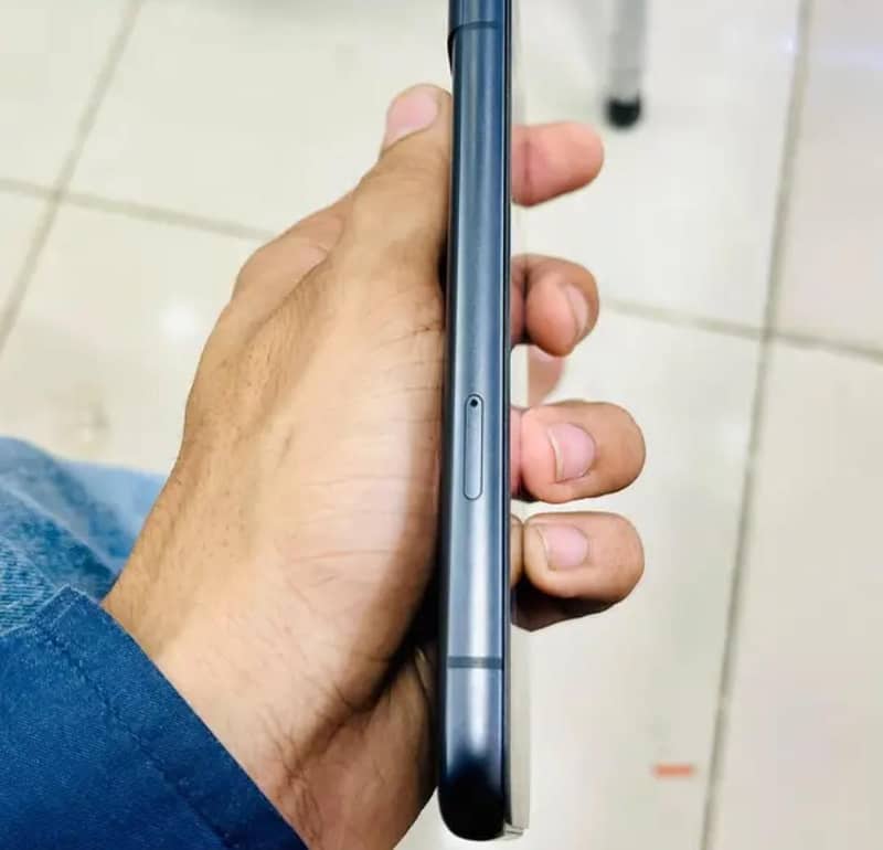Google Pixel 8a 3