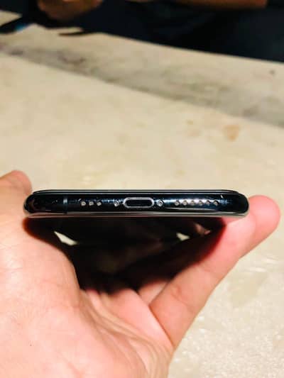Apple iPhone XR