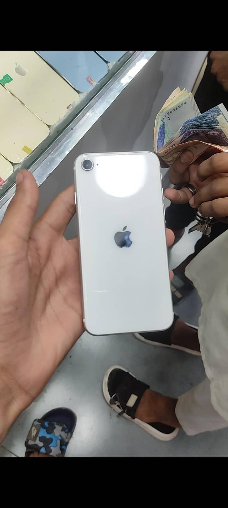 Apple iPhone SE 0
