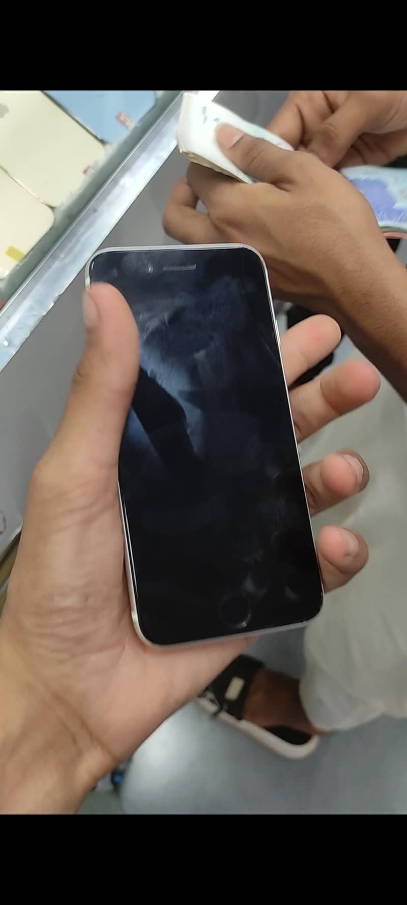 Apple iPhone SE 2