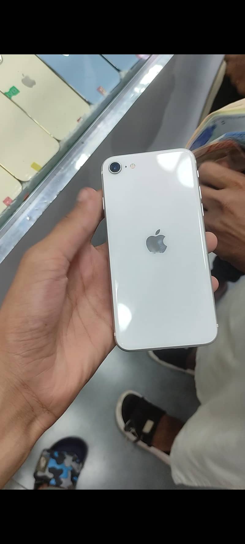 Apple iPhone SE 3