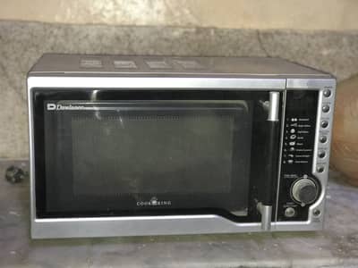 Microwave oven