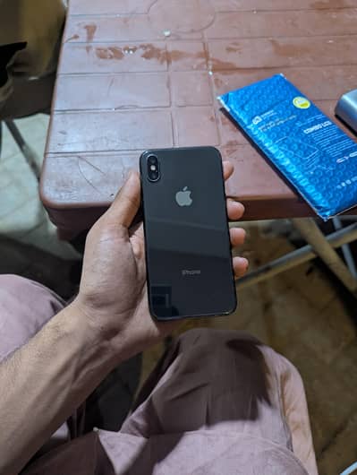 Apple iPhone X factory unlocke