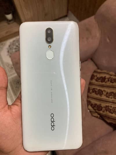 OPPO F11