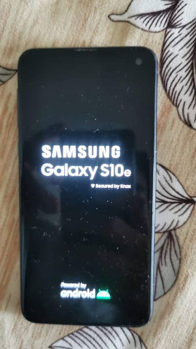Samsung Mobile S10e