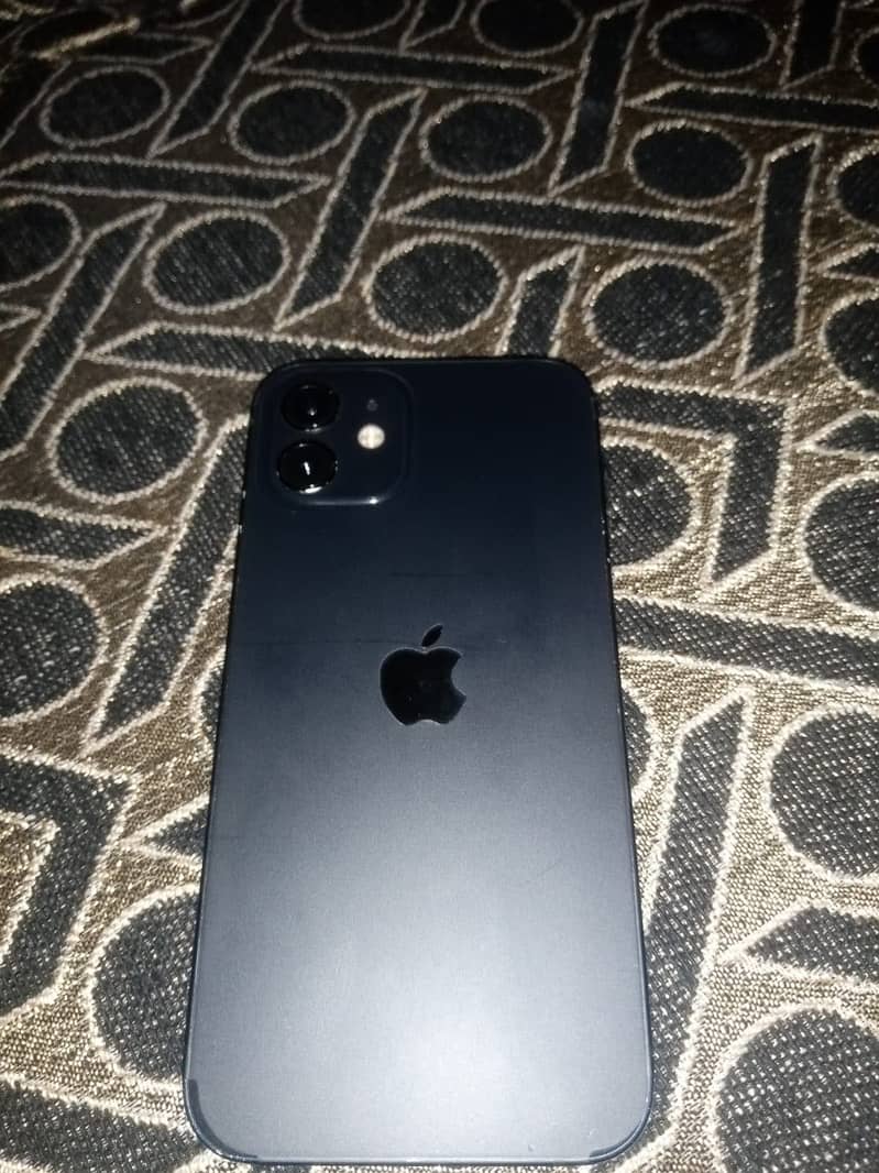 Apple iPhone 12 0