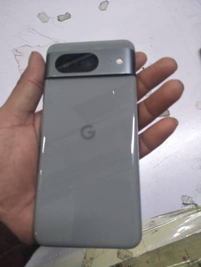 Google Pixel 8