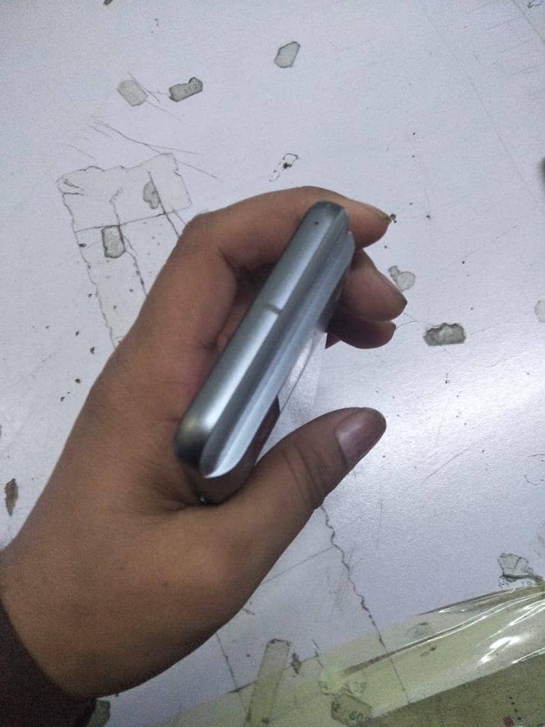 Google Pixel 8 1