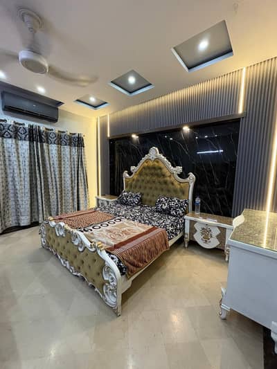 KING SIZE BED FOR SALE
