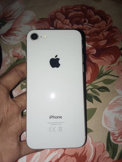 Apple iPhone 8