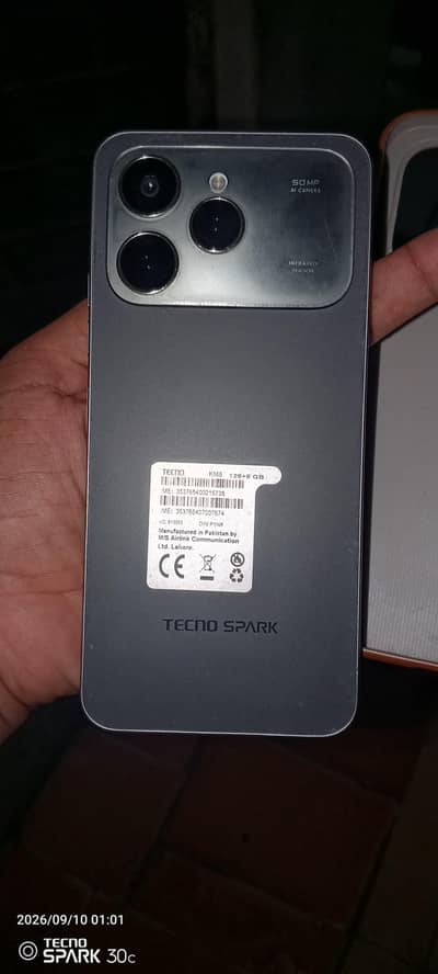 Tecno spark 40